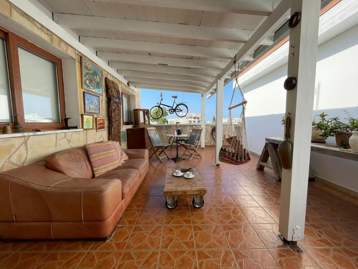 Mp Cozy Apartment Near The Sea Paphos Exterior photo